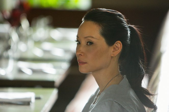 Elementary - The Man with the Twisted Lip - Van film - Lucy Liu