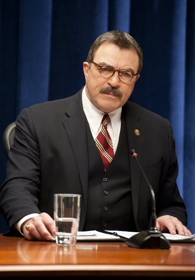 Blue Bloods - Crime Scene New York - Front Page News - Photos - Tom Selleck