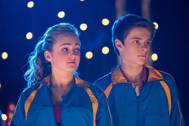 Mostly Ghostly 3: One Night in Doom House - Photos - Sophie Reynolds, Corey Fogelmanis