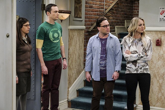 The Big Bang Theory - The Property Division Collision - Van film - Mayim Bialik, Jim Parsons, Johnny Galecki, Kaley Cuoco