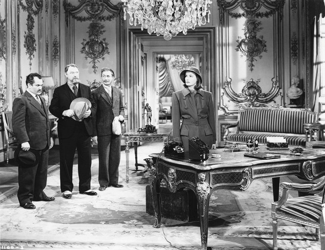 Ninotchka - Z filmu - Alexander Granach, Sig Ruman, Felix Bressart, Greta Garbo