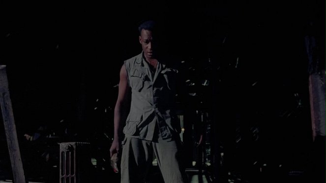 Arquivo X - Sleepless - Do filme - Tony Todd