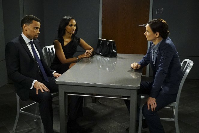 Secrets and Lies - Season 2 - The Husband - Photos - Michael Ealy, Mekia Cox, Juliette Lewis