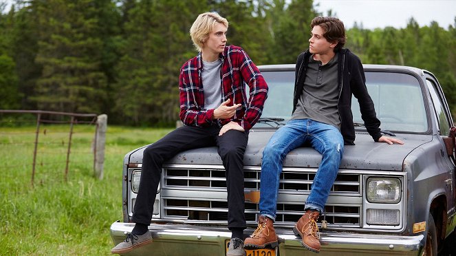 Eyewitness - The Yellow Couch - Filmfotók - James Paxton, Tyler Young