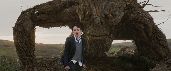 A Monster Calls - Van film - Lewis MacDougall