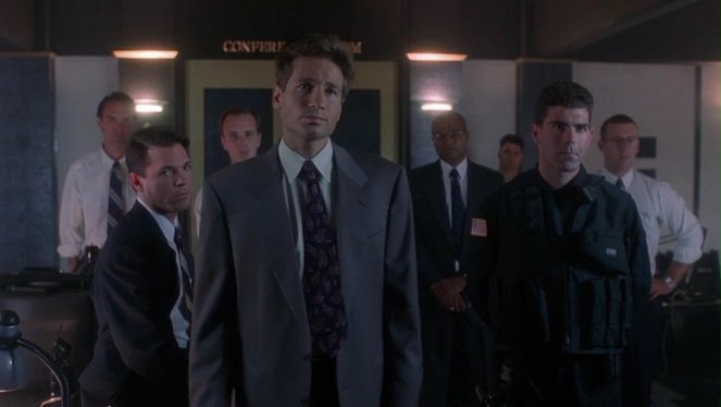 The X-Files - Duane Barry - Van film - Nicholas Lea, David Duchovny