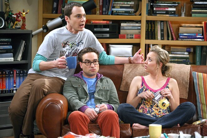 The Big Bang Theory - Business im Wohnzimmer - Filmfotos - Jim Parsons, Johnny Galecki, Kaley Cuoco