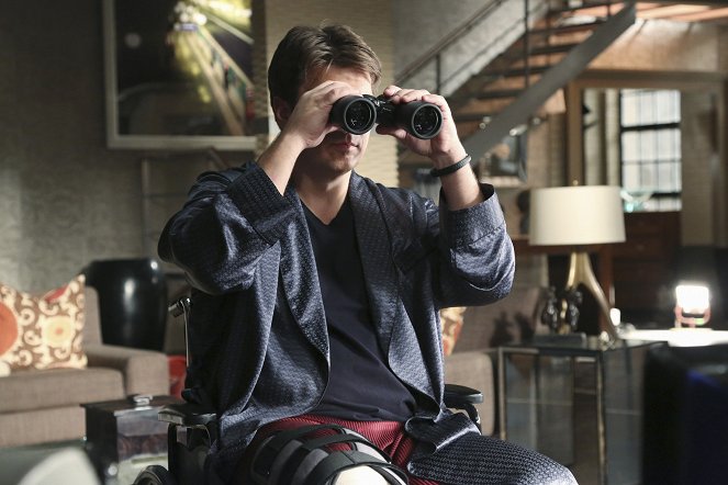 Castle - The Lives of Others - Photos - Nathan Fillion