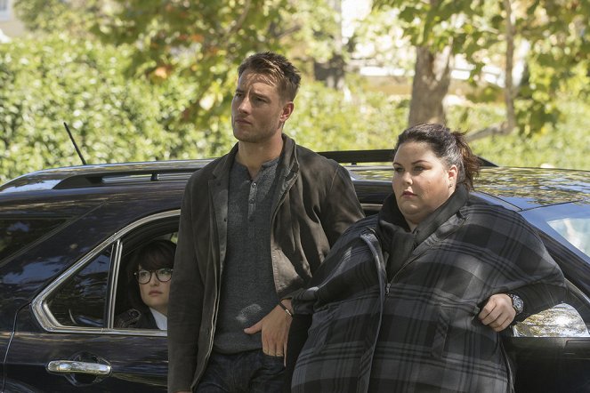 This Is Us - The Trip - Photos - Justin Hartley, Chrissy Metz