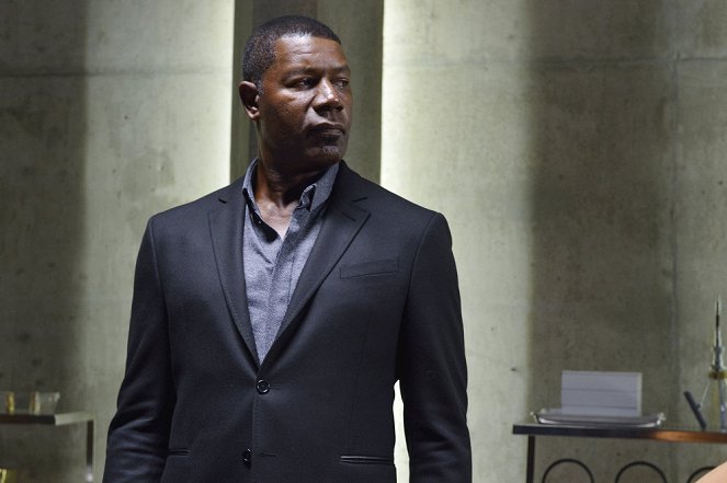 Incorporated - Vertical Mobility - Photos - Dennis Haysbert