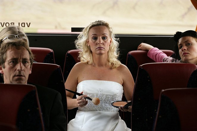 Country Wedding - Filmfotos - Sigurður Sigurjónsson, Nanna Kristín Magnúsdóttir, Nína Dögg Filippusdóttir