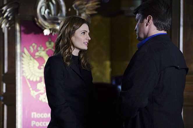 Castle - Dead Red - Photos - Stana Katic