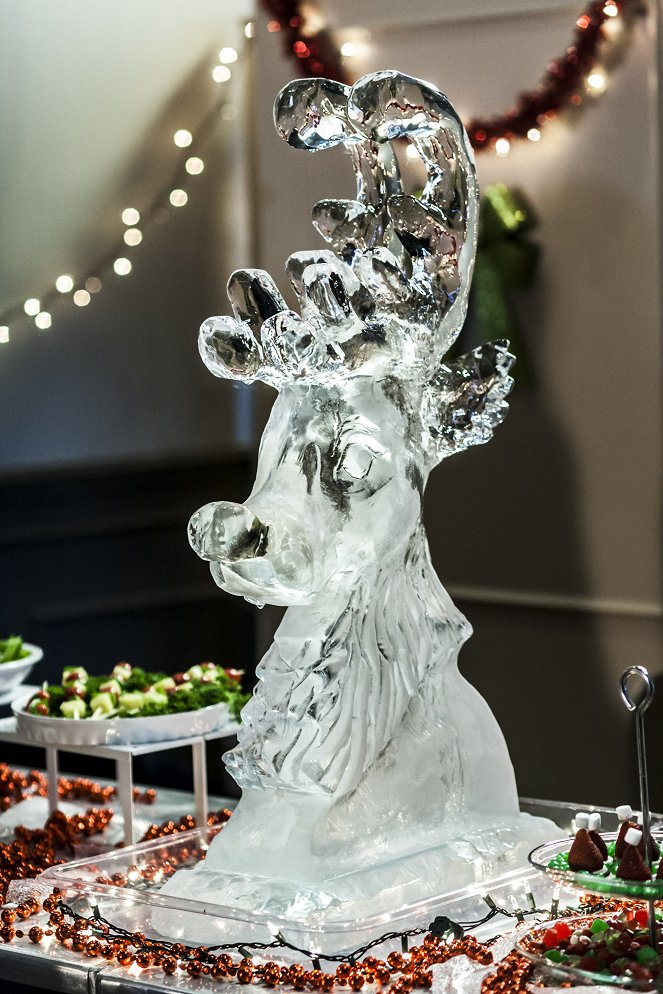 Ice Sculpture Christmas - Photos
