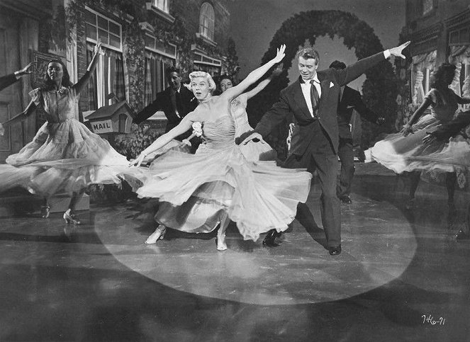 Broadwayn kehtolaulu - Kuvat elokuvasta - Doris Day, Gene Nelson