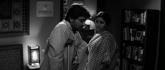 Dosar - Z filmu - Prasenjit Chatterjee, Konkona Sen Sharma