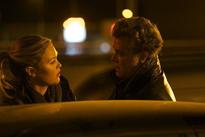 Blackway - Van film - Julia Stiles, Ray Liotta