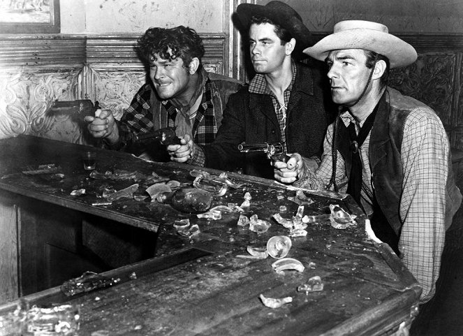The Desperadoes - Filmfotók - Guinn 'Big Boy' Williams, Glenn Ford, Randolph Scott