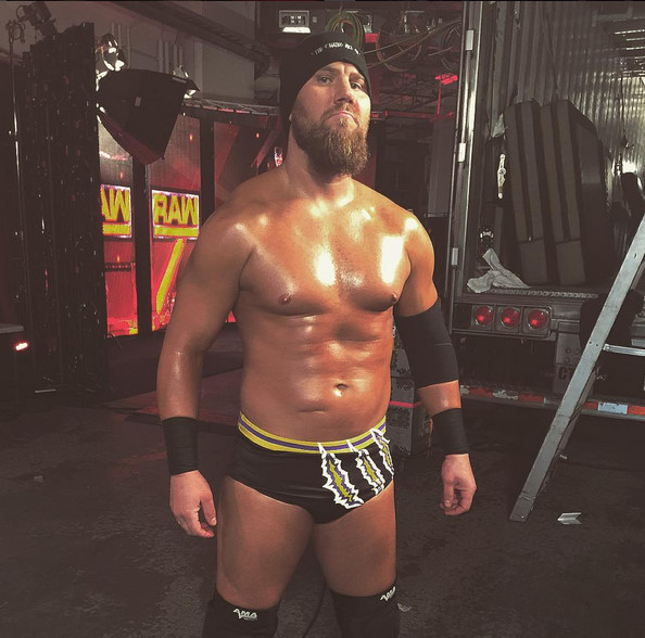 WWE Monday Night RAW - Tournage - Joe Hennig