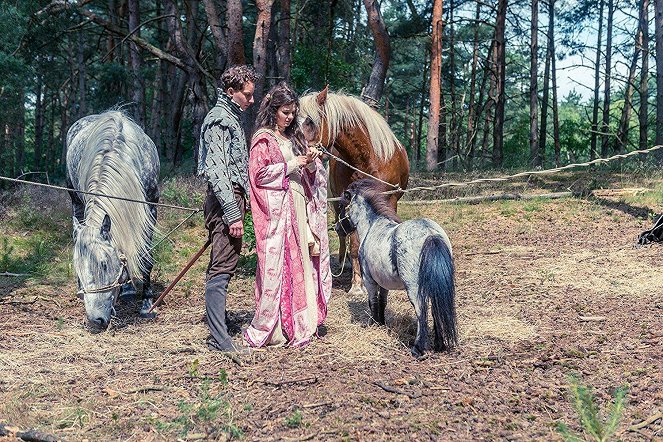 Égszínkék herceg és Csillagfürt tündér - Filmfotók - Jonathan Berlin, Ruby O. Fee