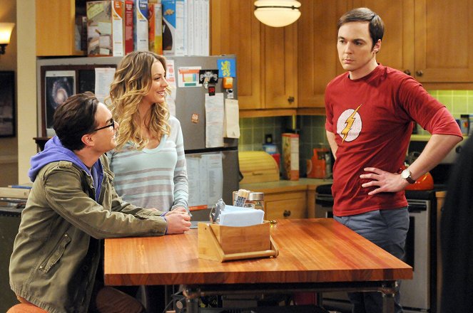 The Big Bang Theory - Season 5 - Kuscheln mit dem Gürteltier - Filmfotos - Johnny Galecki, Kaley Cuoco, Jim Parsons