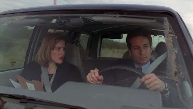 The X-Files - Aubrey - Van film - Gillian Anderson, David Duchovny