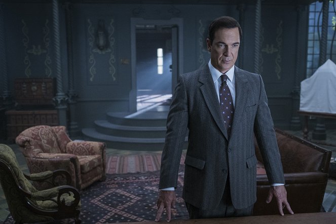 A Series of Unfortunate Events - The Bad Beginning: Part One - Photos - Patrick Warburton