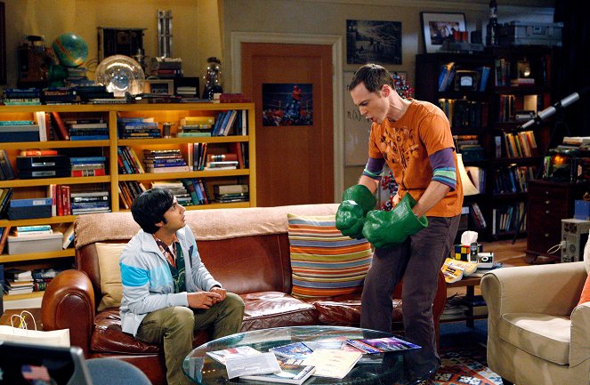 The Big Bang Theory - Season 3 - The Psychic Vortex - Photos - Kunal Nayyar, Jim Parsons