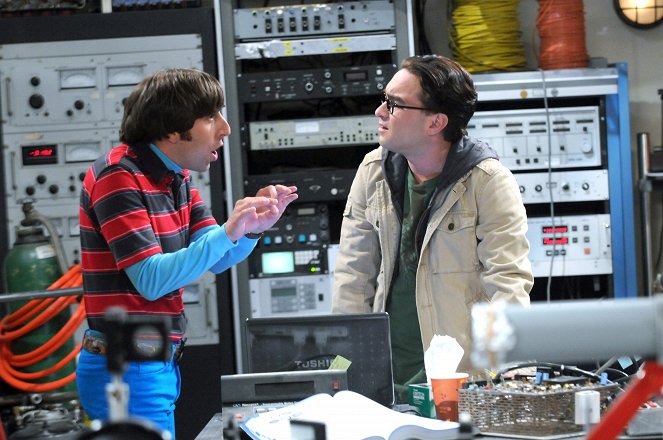 The Big Bang Theory - The Gorilla Experiment - Photos - Simon Helberg, Johnny Galecki
