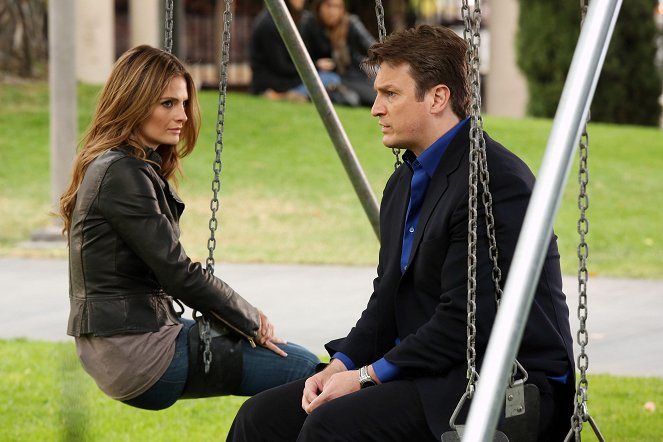 Castle - Watershed - Photos - Stana Katic, Nathan Fillion