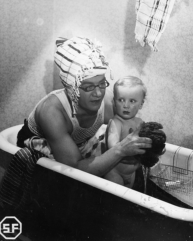 Poikamies-pappa - Filmfotók - Joel Rinne, Seppo Ellenberg
