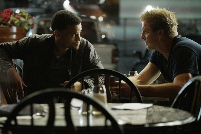 Secrets and Lies - The Detective - Film - Michael Ealy, Kenny Johnson