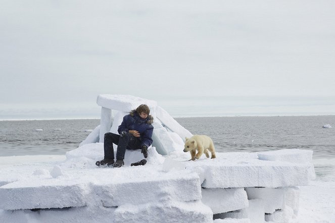 Pizou, l'ours blanc - Film - Dakota Goyo