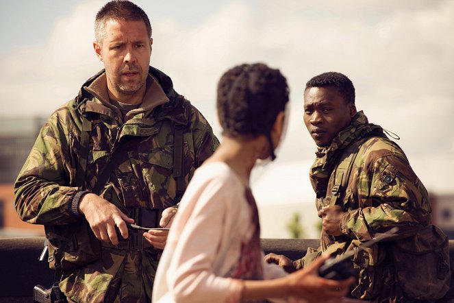 The Girl With All The Gifts - Filmfotos - Paddy Considine, Fisayo Akinade