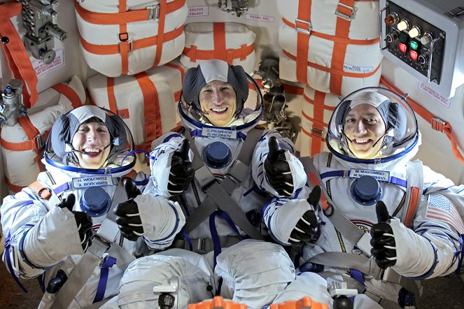 The Big Bang Theory - Fruchtzwerg fliegt ins All - Filmfotos - Simon Helberg, Pasha D. Lychnikoff