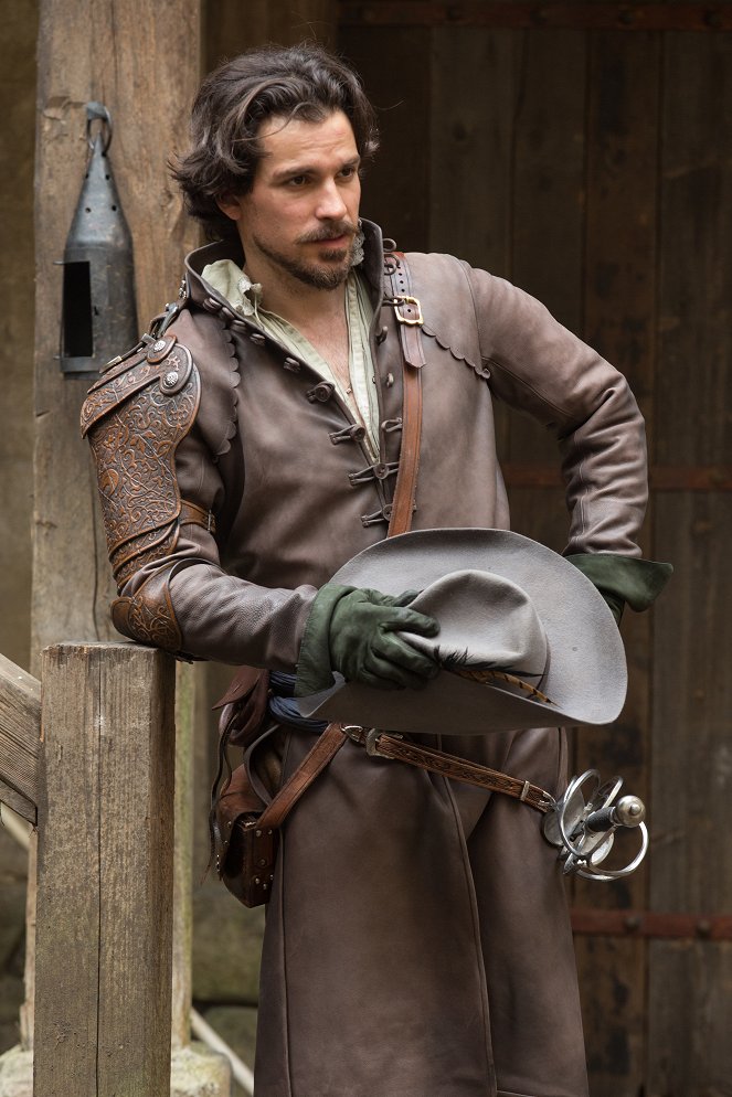 The Musketeers - Friends and Enemies - Photos - Santiago Cabrera
