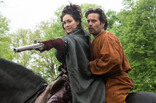 The Musketeers - Commodities - Photos - Maimie McCoy, James Callis