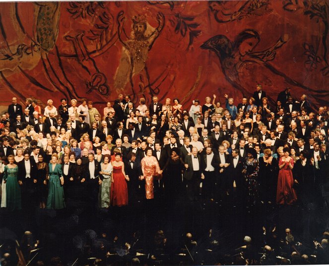 Sto let Metropolitní opery - Z filmu