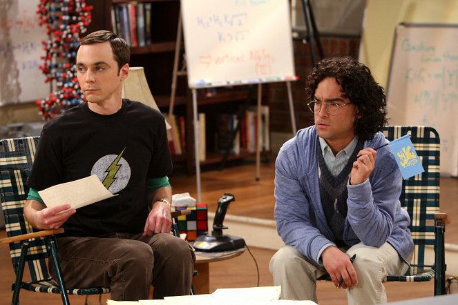 The Big Bang Theory - The Staircase Implementation - Photos - Jim Parsons, Johnny Galecki