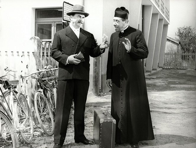 Hochwürden Don Camillo - Filmfotos - Gino Cervi, Fernandel
