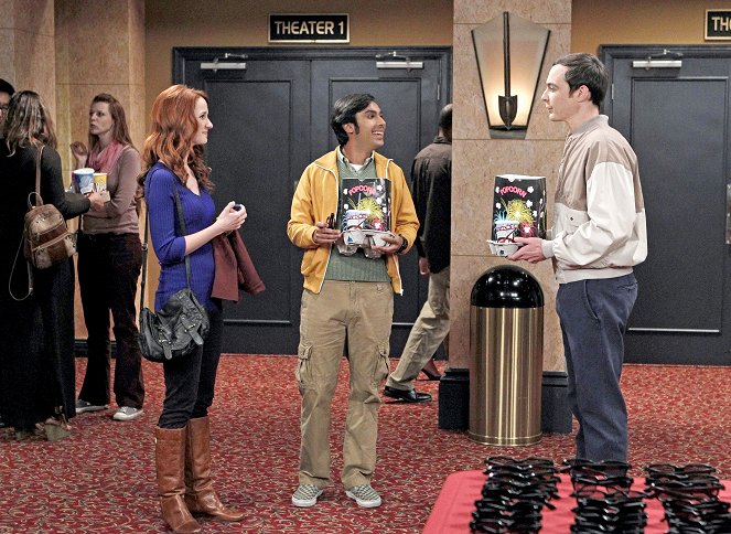 The Big Bang Theory - The Gorilla Dissolution - Photos - Laura Spencer, Kunal Nayyar, Jim Parsons