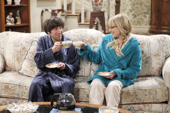 The Big Bang Theory - The Gorilla Dissolution - Photos - Simon Helberg, Melissa Rauch