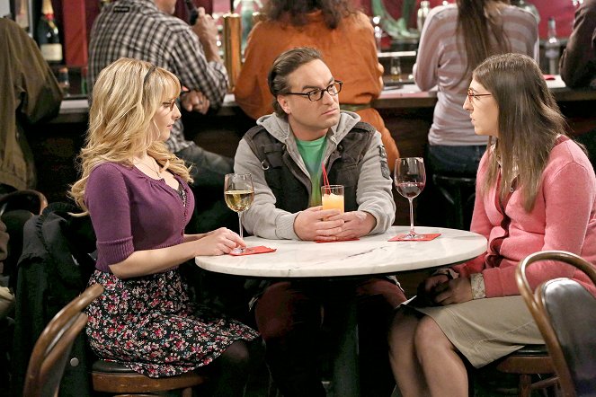 The Big Bang Theory - Season 7 - Schulmädchenreport - Filmfotos - Melissa Rauch, Johnny Galecki, Mayim Bialik