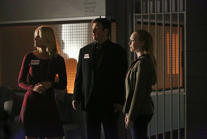 Castle - Like Father, Like Daughter - Photos - Joelle Carter, Nathan Fillion, Molly C. Quinn