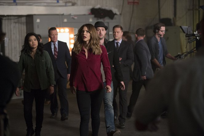 Scorpion - Season 3 - We're Gonna Need a Bigger Vote - Photos - Jadyn Wong, Katharine McPhee, Eddie Kaye Thomas