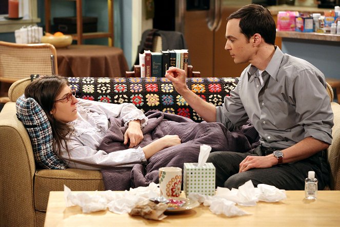The Big Bang Theory - Extirpando las entrañas de un pez - De la película - Mayim Bialik, Jim Parsons