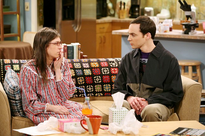 The Big Bang Theory - Extirpando las entrañas de un pez - De la película - Mayim Bialik, Jim Parsons