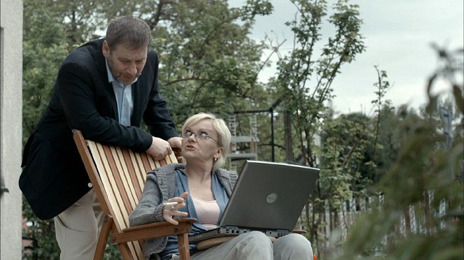 Škoda lásky - Série 1 - Májová romance doktora Mráze - De la película - Tomáš Töpfer, Hana Seidlová
