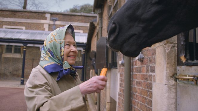 Our Queen at Ninety - Van film - Queen Elizabeth II