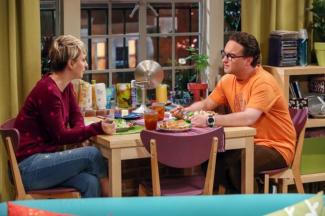 The Big Bang Theory - Sheldon und der Troll - Filmfotos - Kaley Cuoco, Johnny Galecki