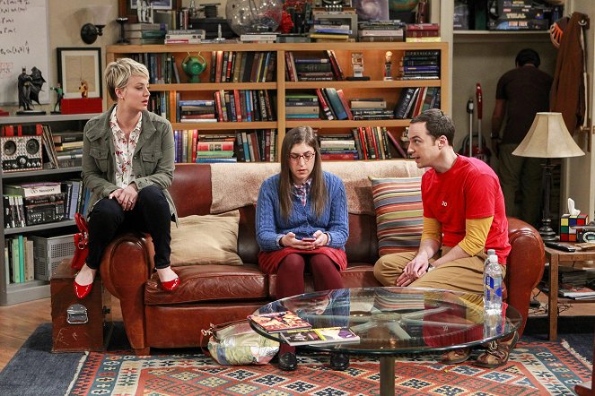 The Big Bang Theory - Eine Nacht pro Woche - Filmfotos - Kaley Cuoco, Mayim Bialik, Jim Parsons